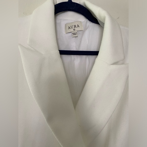 Love wins again white coat by Aura from Red Dress Boutique size xl - Picture 8 of 16
